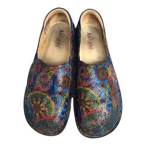 Alegria DEB-141 Psychedelic Festival Slip Resistant Clogs EU 40, US 9, Nursing